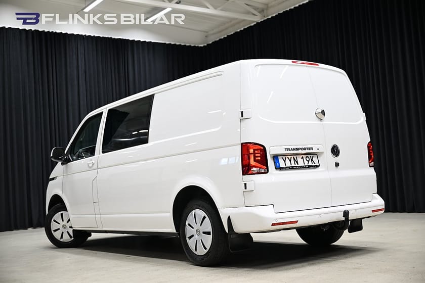 Bild 5 av Volkswagen Transporter Kombi DSG 150HK Kombi|5-Sits|Nedlackad|GPS|Backkamera|Leasbar