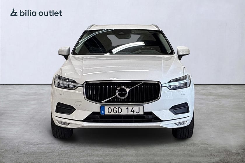 Bild 3 av Volvo XC60 B5 Bensin Momentum Adv SE 250hk Navi Drag P-värm PDC