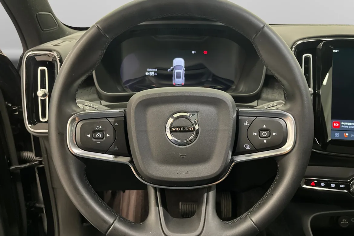 Volvo EX40 Twin Motor Performance