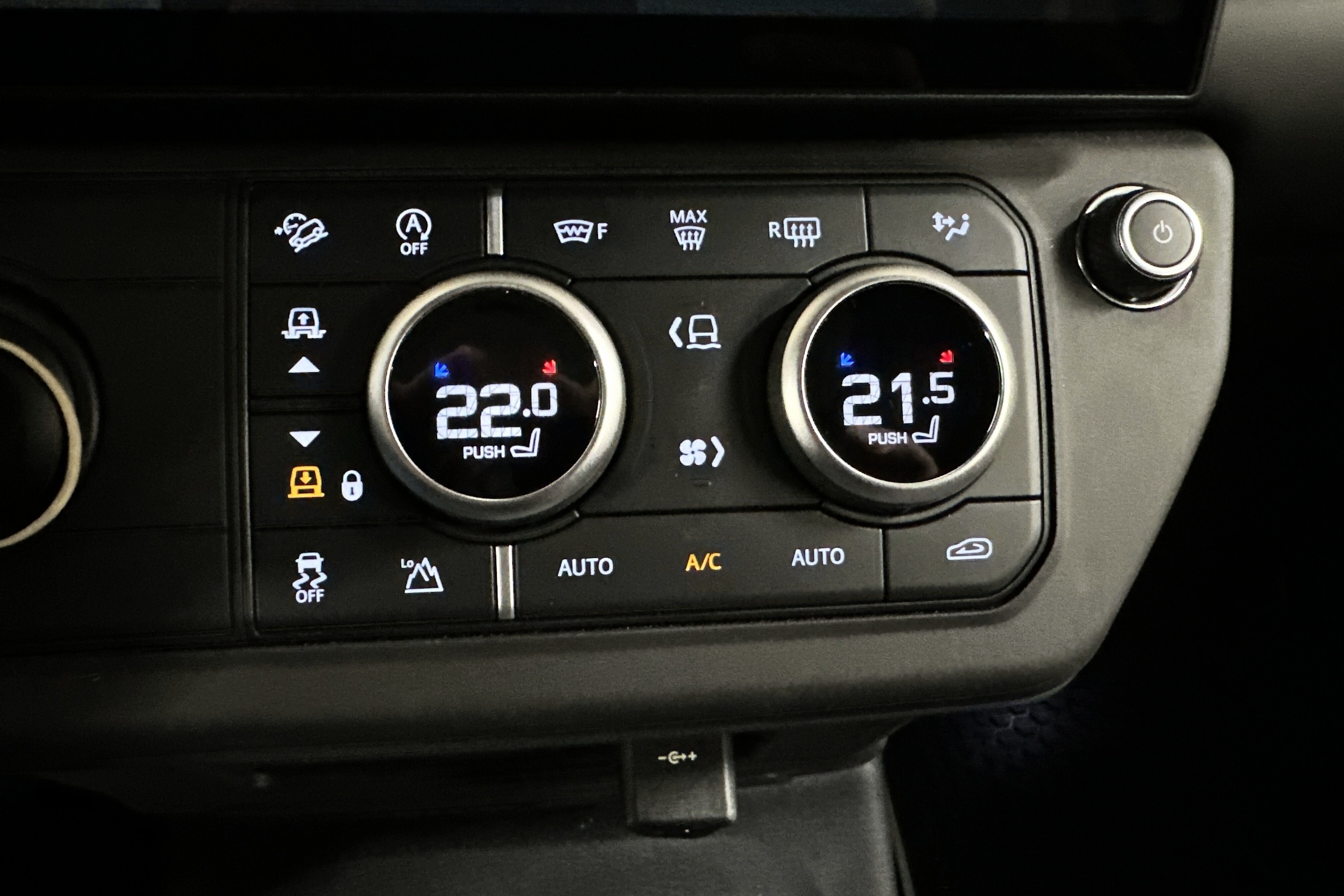 Land Rover Defender 110 D350 MHEV bilde 20