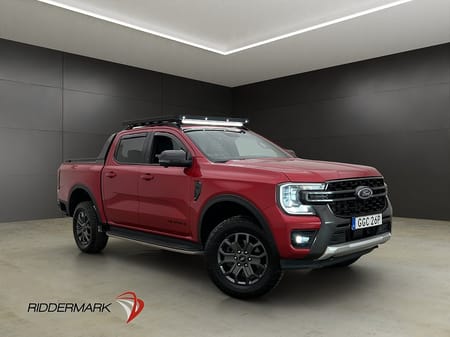Ford Ranger Dubbelhytt Wildtrak e-4WD Värm Cockpit Drag Skinn B&O Moms