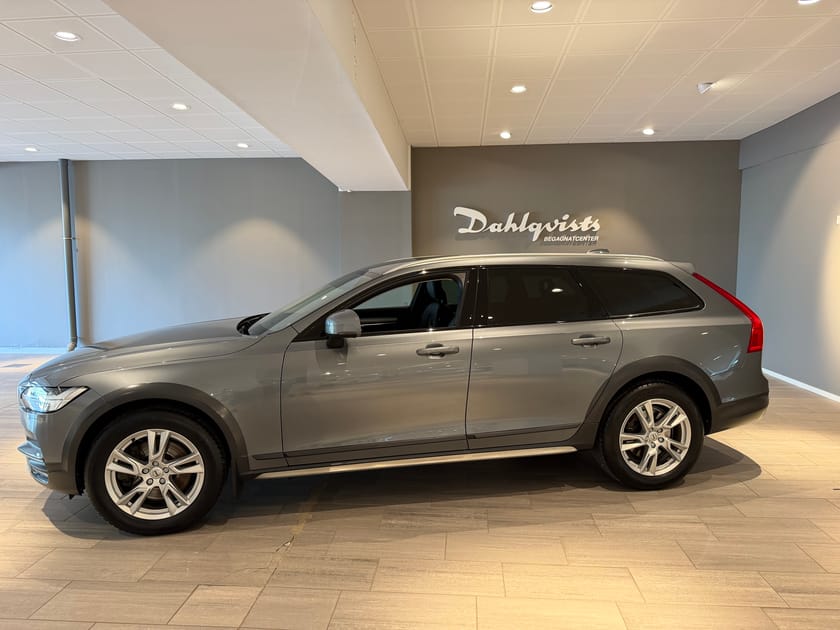 Bild 3 av Volvo V90 Cross Country Business Adv Drag Värmare Läder V-hjul