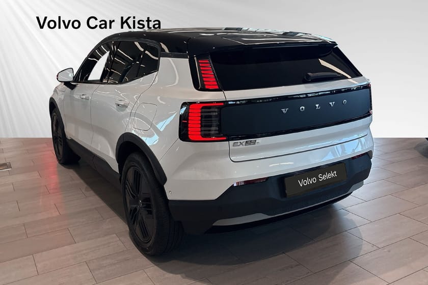 Bild 4 av Volvo EX30 Cross Country Twin Motor Performance Perform Ultra Panorama 360Kam