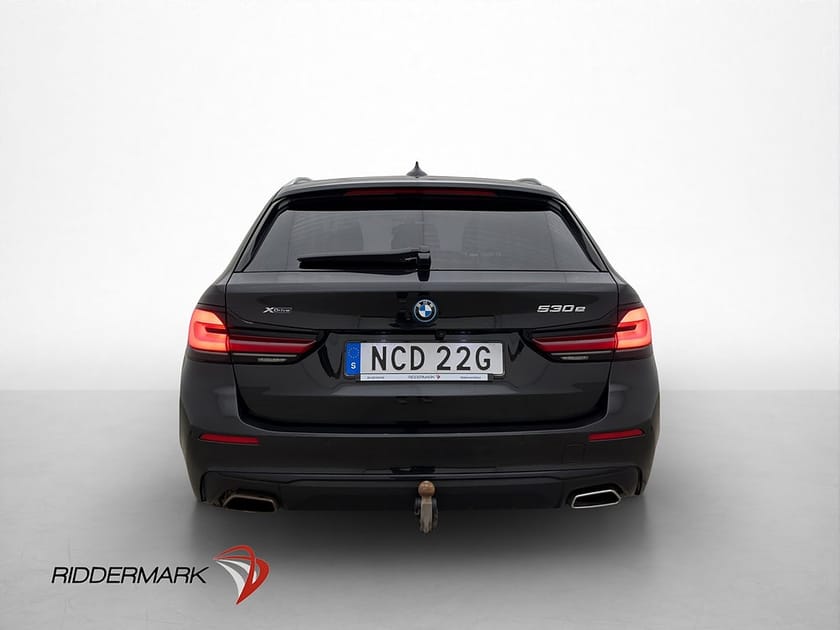 Bild 5 av BMW 530e xDrive Touring 530 292hk Cockpit Kamera Drag Skinn Navi Moms
