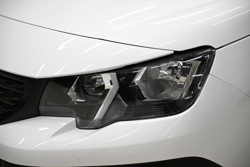 Bild 3 av Peugeot Partner Utökad Last 102HK L2 Servicebil|Dubbelgolv|V-Inredd|Lågmil|Leasbar