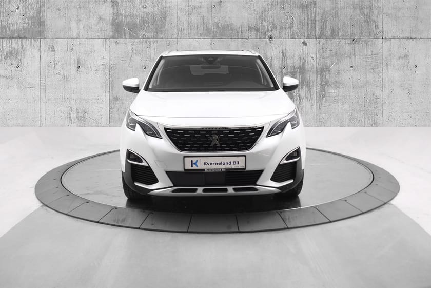 Bilde 2 av Peugeot 3008 1.6 HDI 120 HK/Ryggekamera/P.Soltak/Hengerfeste