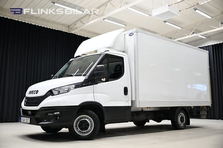 Iveco Daily 35-140 Chassi Cab 136HK Automat|Volymskåp|Bakgavellyft|Sidodörr|Lågmil