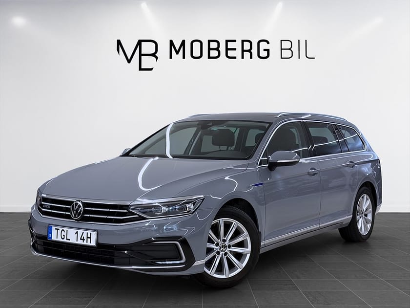 Bild 1 av Volkswagen Passat Sportscombi GTE SC 218hk Executive Cockpit Drag B-Kamera