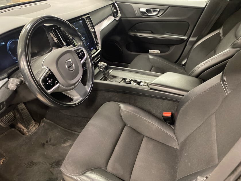 Bild 2 av Volvo V60 Cross Country D4 AWD Advanced Edt