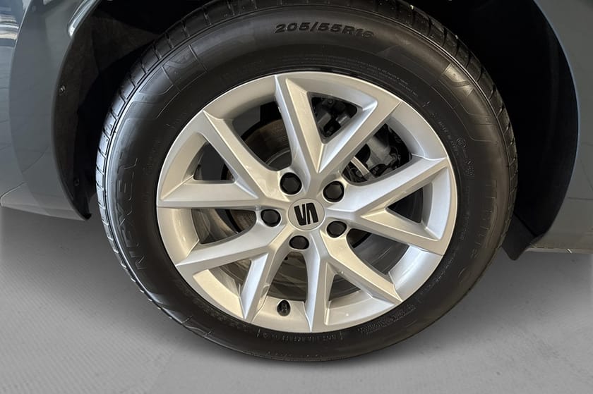 Bild 4 av SEAT Leon Sportstourer eTSI 115 hk DSG Style