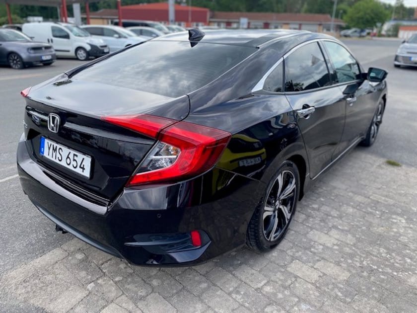 Bild 3 av Honda Civic Sedan 1.5 i-VTEC Turbo Manuell, 182hk, drag, nyservad