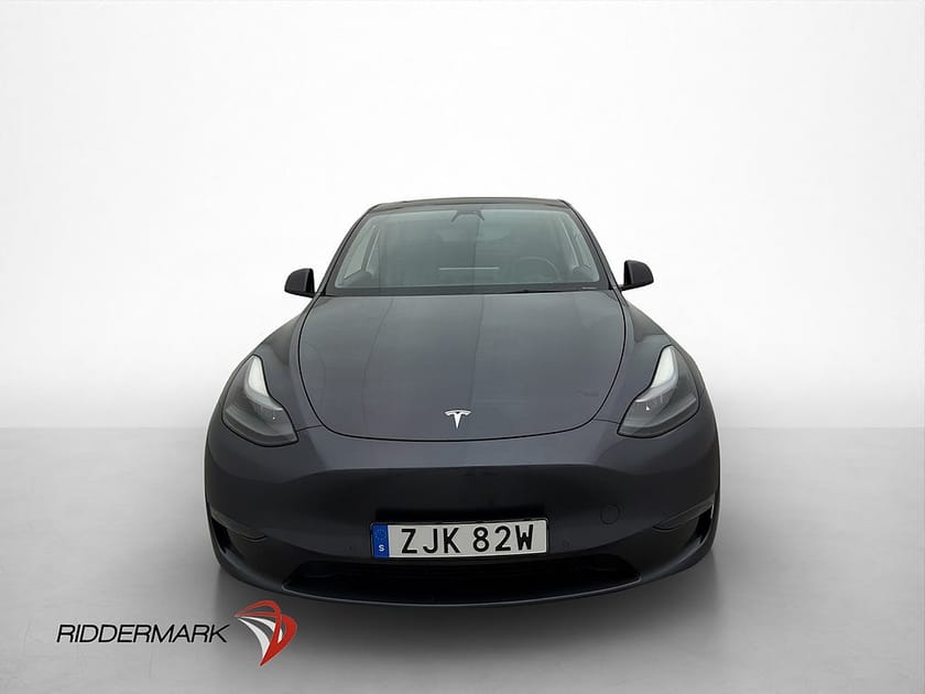 Bild 3 av Tesla Model Y Long Range AWD 514hk Autopilot Pano Sv-såld