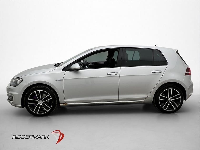 Bild 4 av Volkswagen Golf GTE 204hk Plug-In Dragkrok Kamera CarPlay