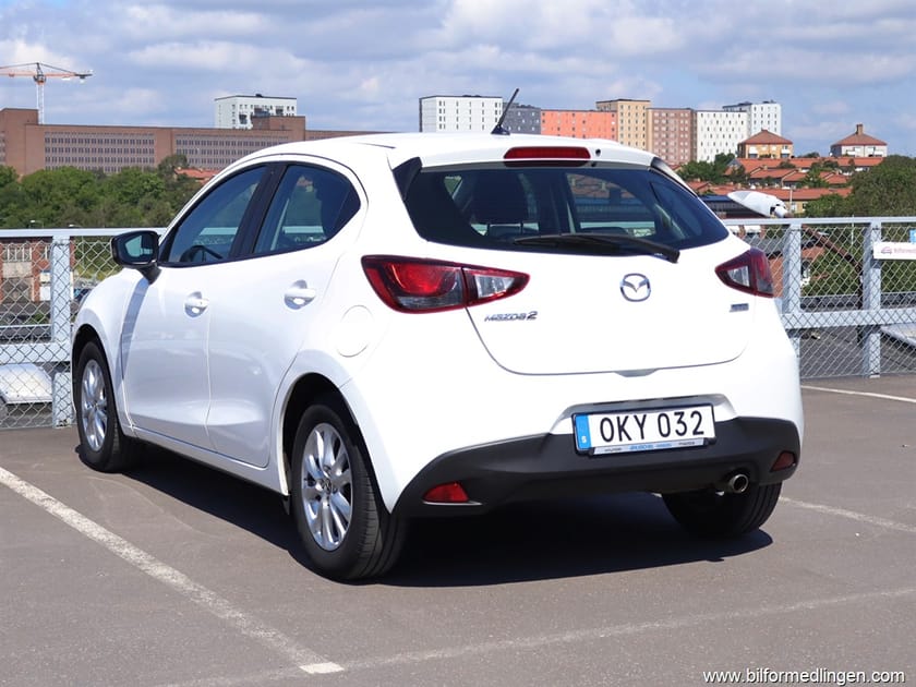 Bild 4 av Mazda 2 1.5 16V FWD 90hk S/V-hjul