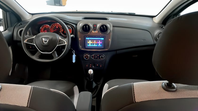 Bild 4 av Dacia Logan MCV Stepway 0.9 TCe / Kamera / Navi