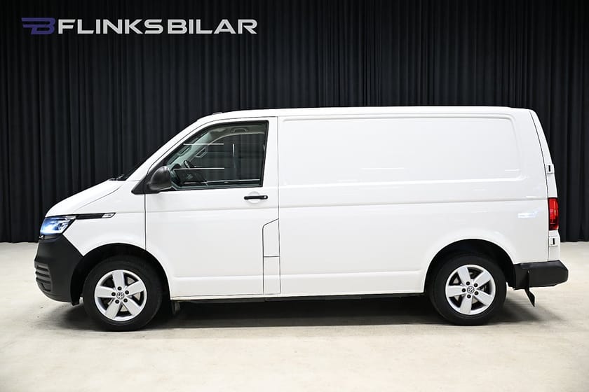 Bild 2 av Volkswagen Transporter 4Motion DSG 150HK L2 Drag|Värmare|LED|UppvärmtSkåp|Moms