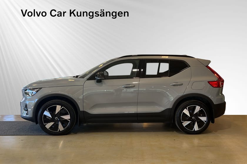 Bild 3 av Volvo EX40 Single Motor Extended Range R Plus Edt
