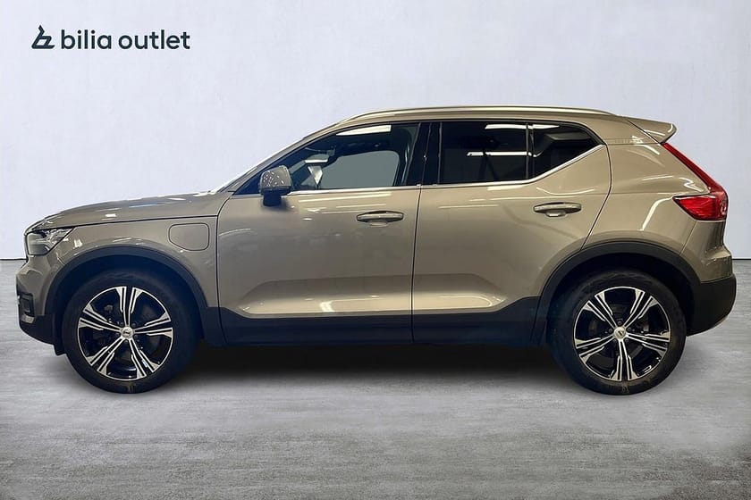 Bild 3 av Volvo XC40 Recharge T5 Inscription 262hk Drag 360° Navi H/K Pano