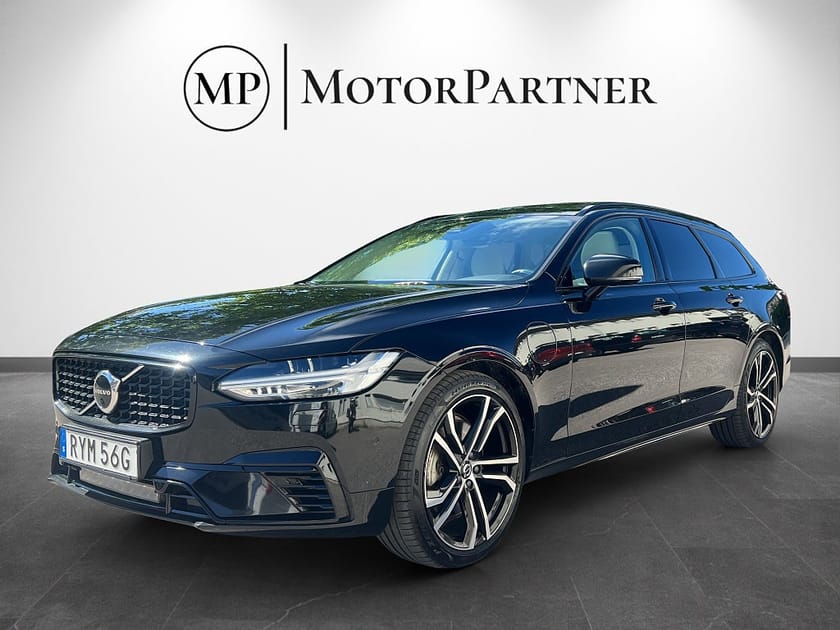 Bild 3 av Volvo V90 Recharge T8 AWD Ultimate Dark B&W Pano 456hk