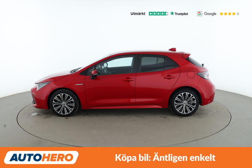 Bild 2 av Toyota Corolla Hybrid Backkamera, Rattvärme