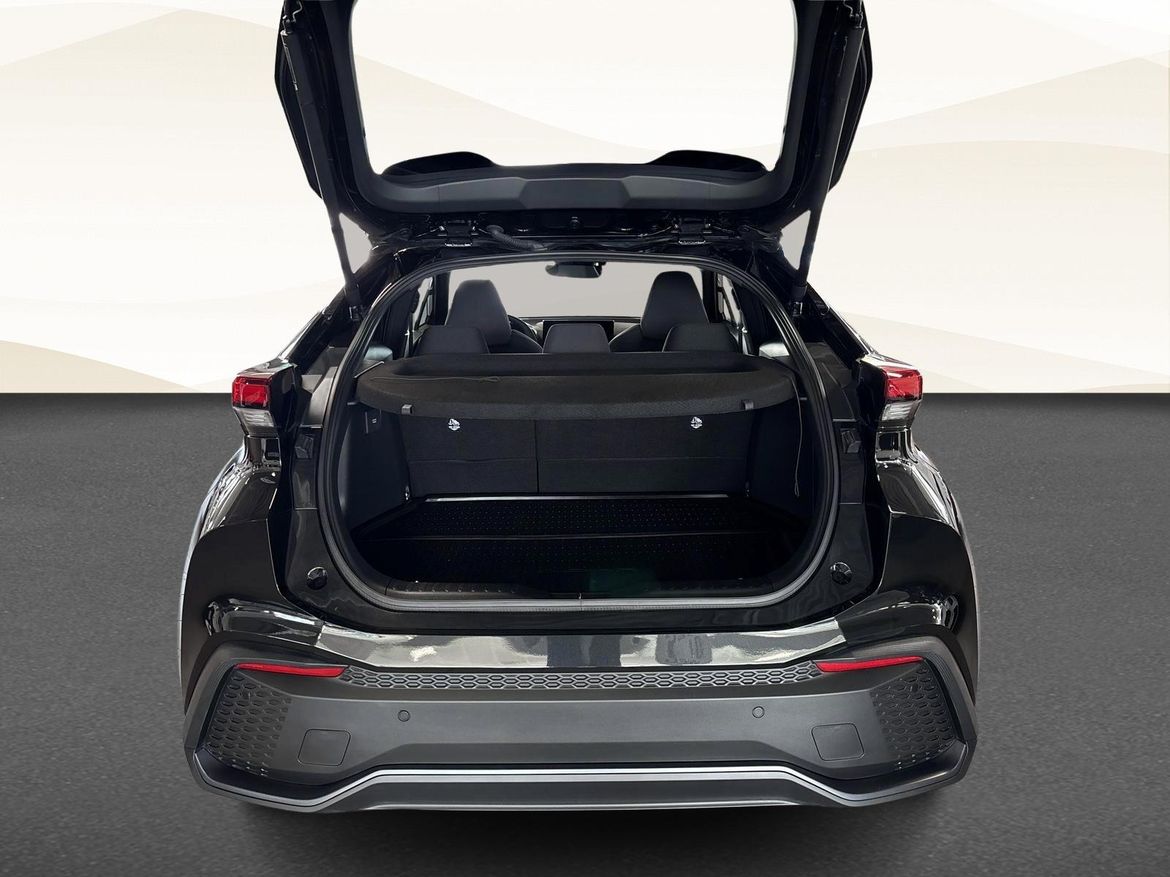 12 / 18