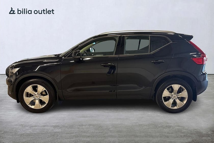 Bild 3 av Volvo XC40 D3 AWD Geartronic Momentum/Värmare/Dragkrok