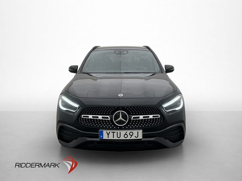 Bild 2 av Mercedes-Benz GLA 250 e 250e AMG Värmare Wide Pano Adaptiv-F MOMS