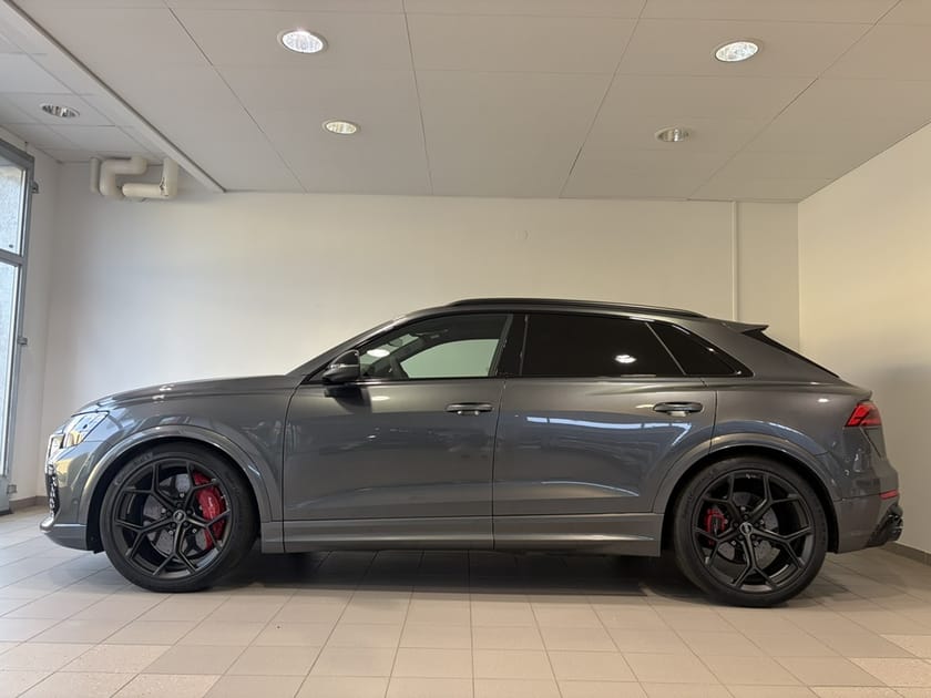 Bild 3 av Audi RS Q8 Performance 640 HK