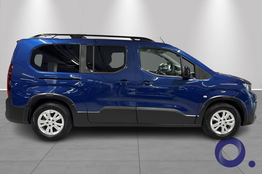 Bilde 4 av Peugeot e-Rifter RYGGEKAMERA, ADAPTIV CRUISE, PARK.SENSOR, NAVIGASJON