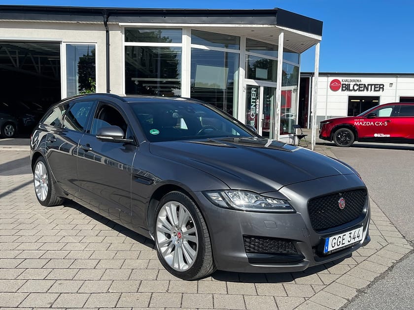Bild 3 av Jaguar XF 25d Sportbrake AWD 240 hk