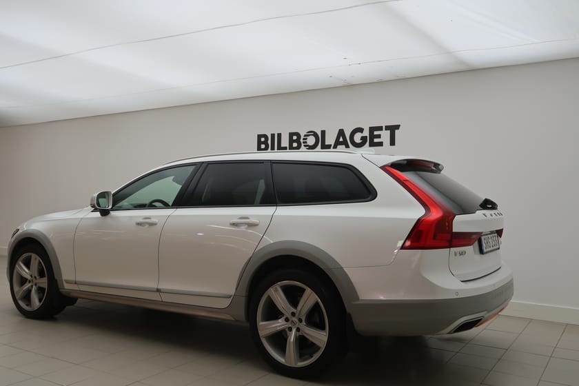 Bild 3 av Volvo V90 Cross Country D4 AWD Volvo/Pano/H&K - OceanRace