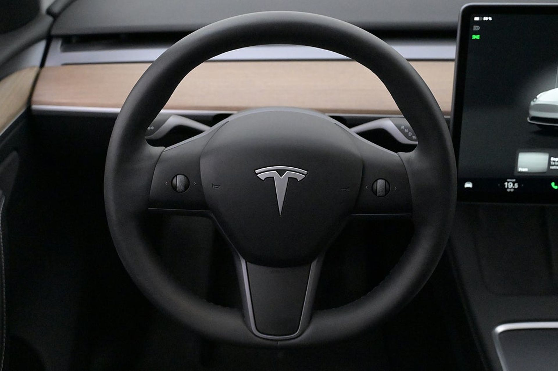 Tesla Model Y Long Range AWD Autopilot 2023, photo 7/10