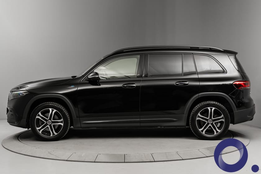 Bilde 2 av Mercedes-Benz EQB 300 4MATIC ///AMG | Nattpakke | 7 seter