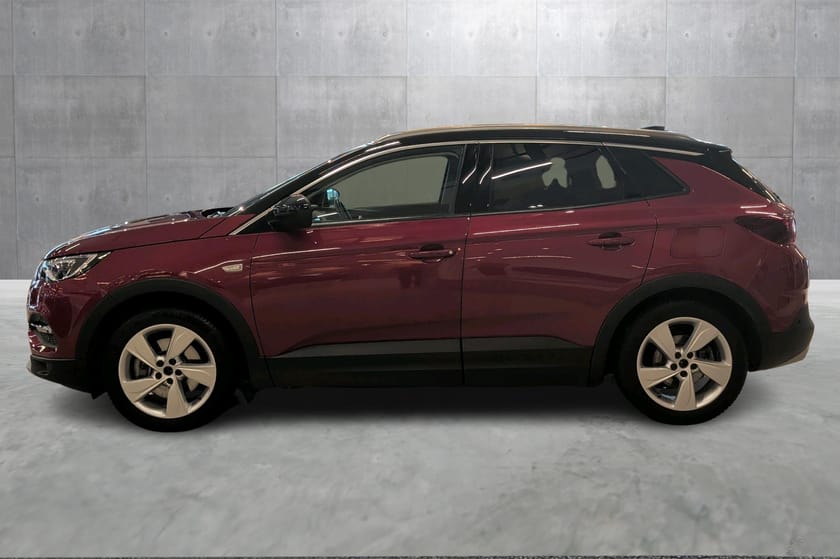 Bilde 2 av Opel Grandland Hybrid4 300 Hybrid 4x4 300HK