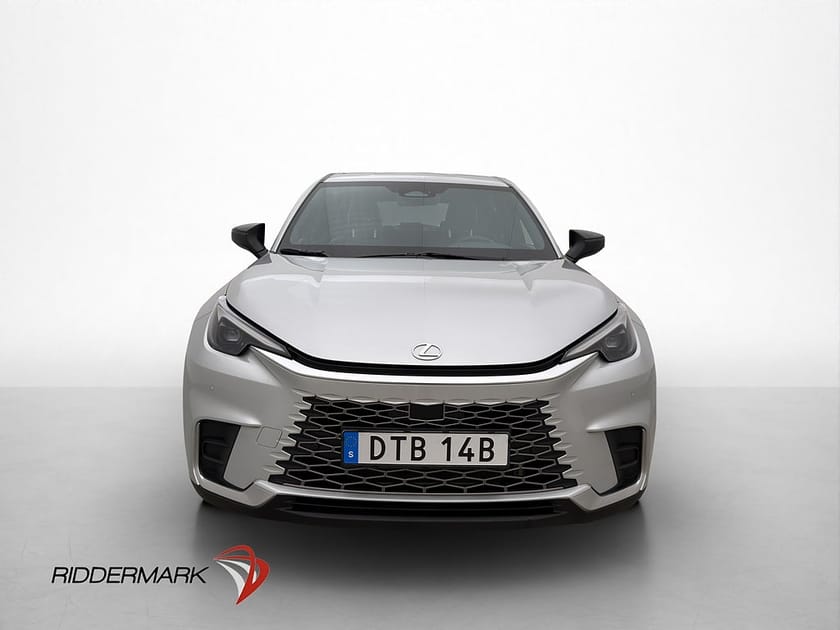 Bild 2 av Lexus LBX 136hk Elegant Cockpit  Kamera Skinn Navi Rattvärme