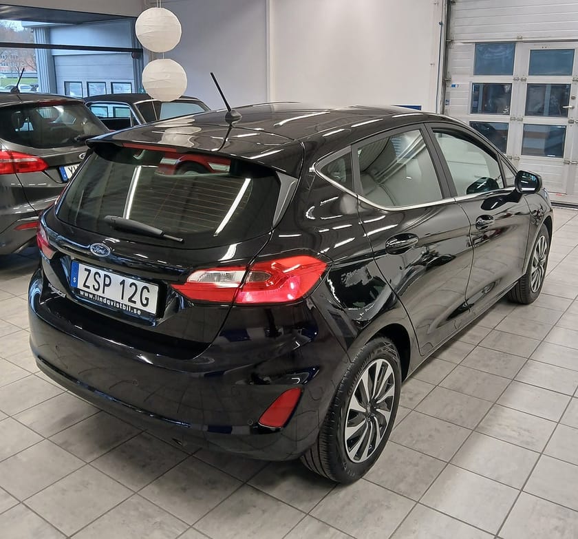 Bild 5 av Ford Fiesta Titanium 1.0T M6 Mkt utr - Låg skatt 437 Kr
