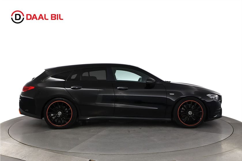 Bild 5 av Mercedes-Benz CLA 250 4MATIC Shooting Brake 4M 224HK EDITION1 AMG-LINE BURM PANO