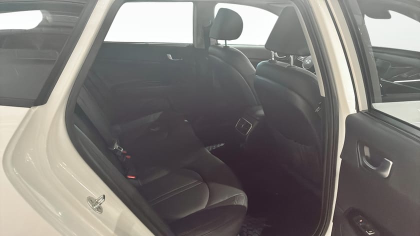 Bild 5 av Kia Optima Sport Wagon Plug-in Hybrid