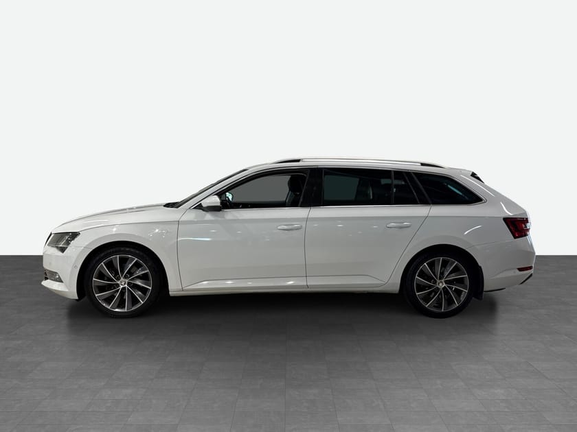 Bilde 2 av Škoda Superb Stasjonsvogn Sup 3 stv l&k tdi 190 4x4 dsg