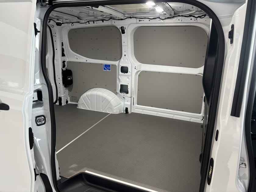 Bild 4 av Volkswagen Transporter 150HK I Omgående Leverans I