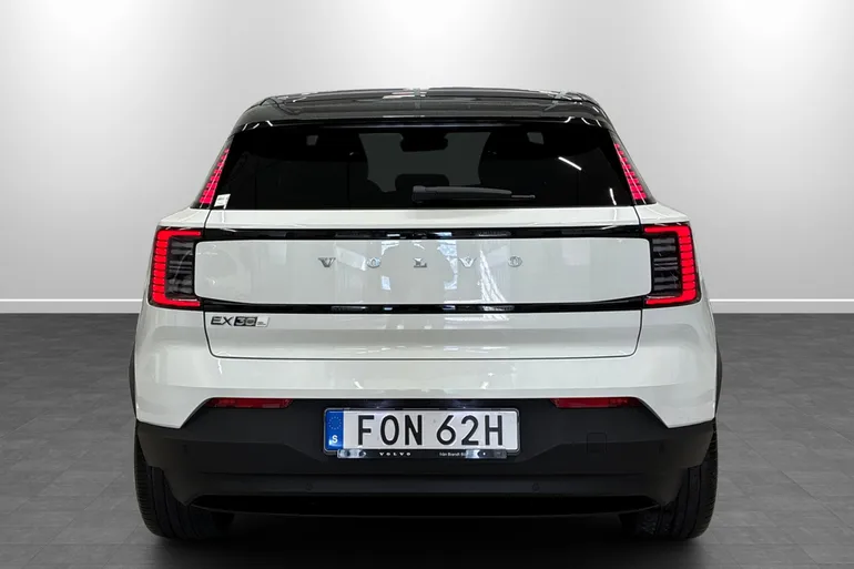Volvo EX30 Twin Motor Performance