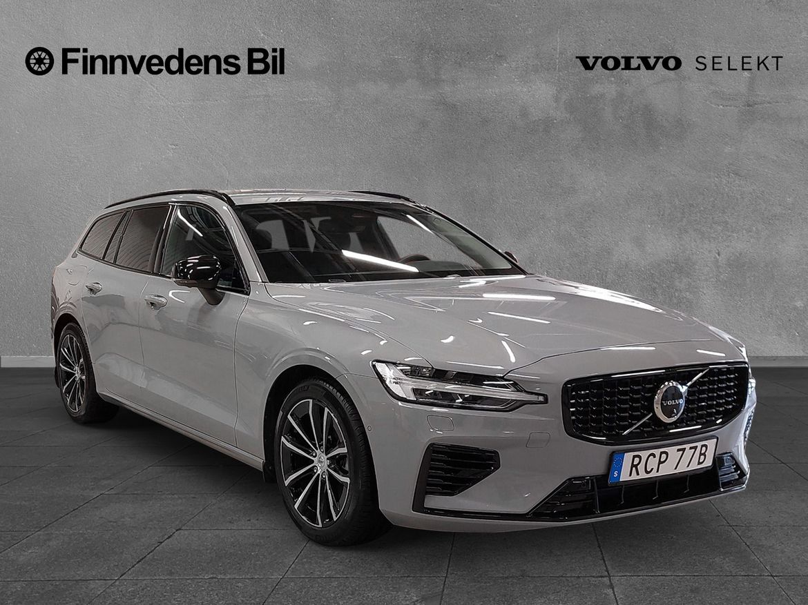 Volvo V60 2025 - miniatyr 2