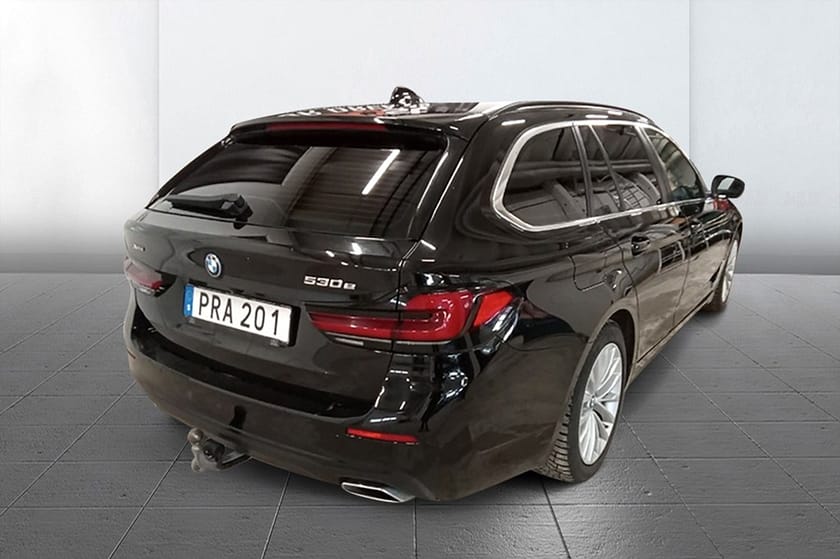 Bild 5 av BMW 530e xDrive Touring Drag Läder Sportstolar Live Cockpit Pro 292hk