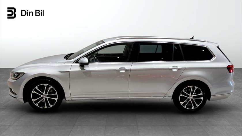 Bild 2 av Volkswagen Passat Sportscombi 2,0 TDI 190 DSG 4M /Drag/Värmare