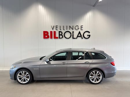 BMW 530d xDrive Touring Pano Värmare H/K Drag Skinn HUD *SE UTR*