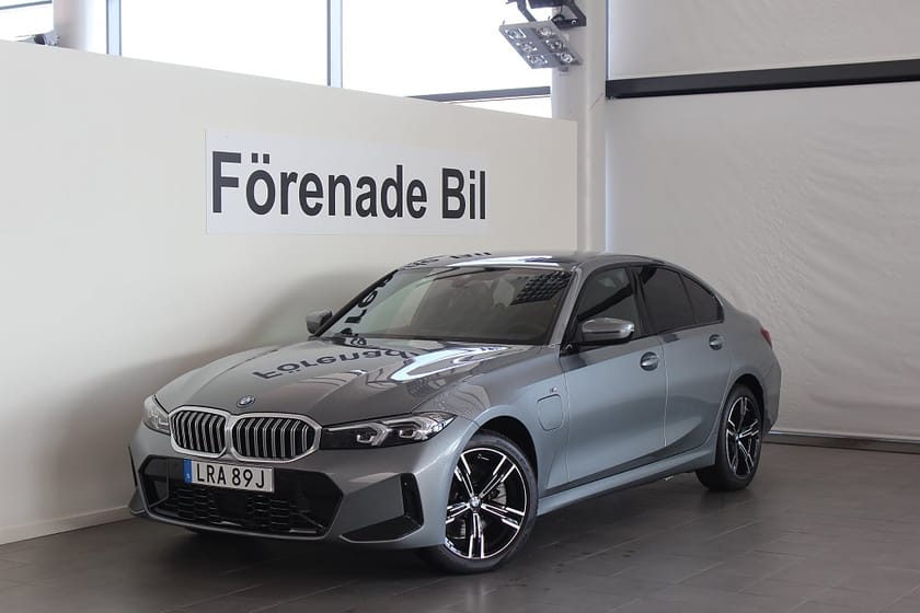 Bild 1 av BMW 330e xDrive Sedan