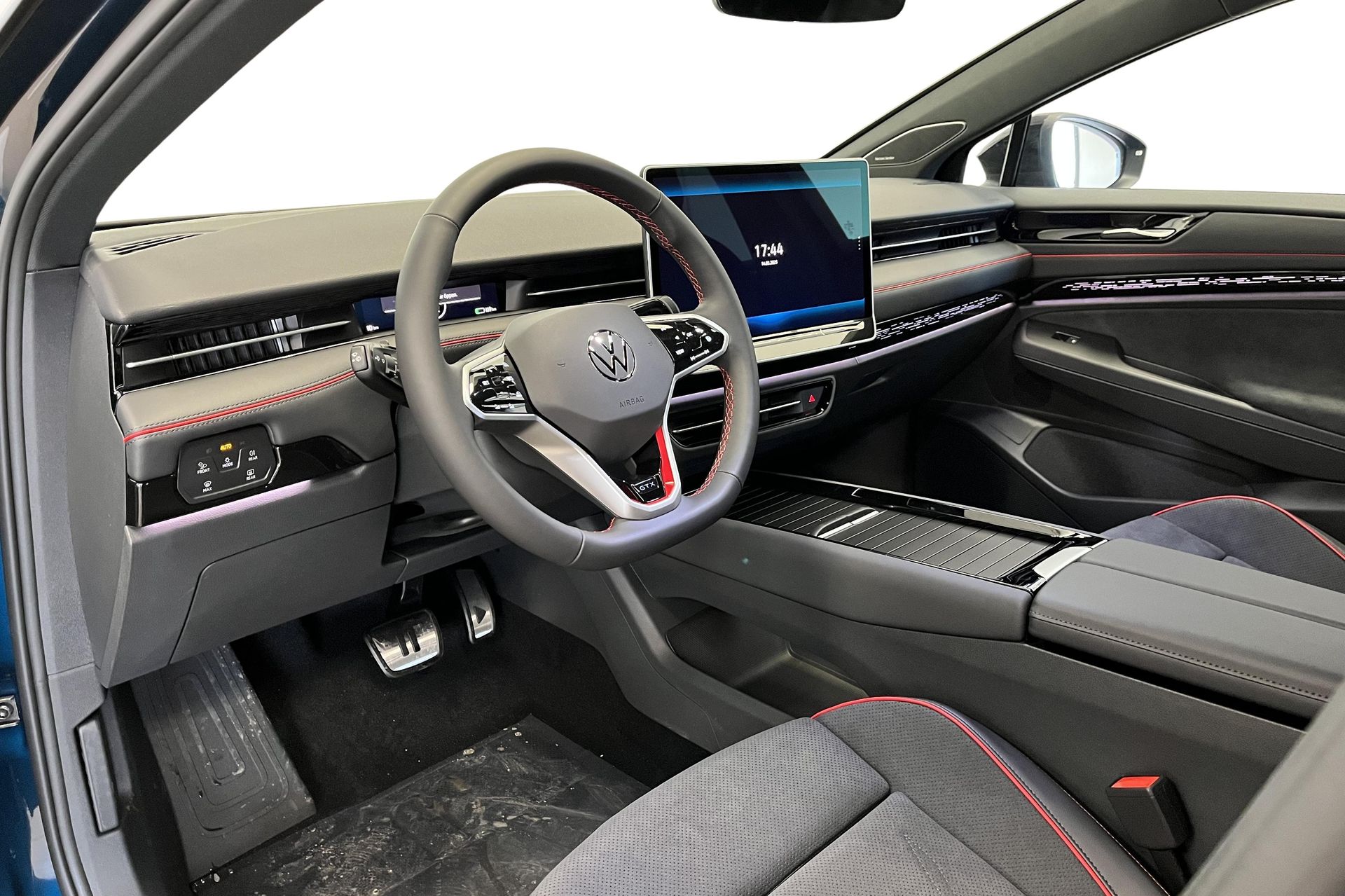 Volkswagen ID.7 GTX Tourer 2027, kuva 7/10