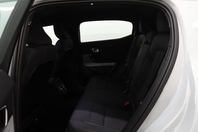 Bild 5 av Polestar 2 Long Range Single Motor SM Pilot 360° BLIS PIXEL MOMS 82kWh Adap-f
