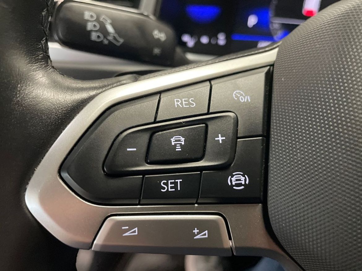 Volkswagen Volkswagen T-Roc — bild 16