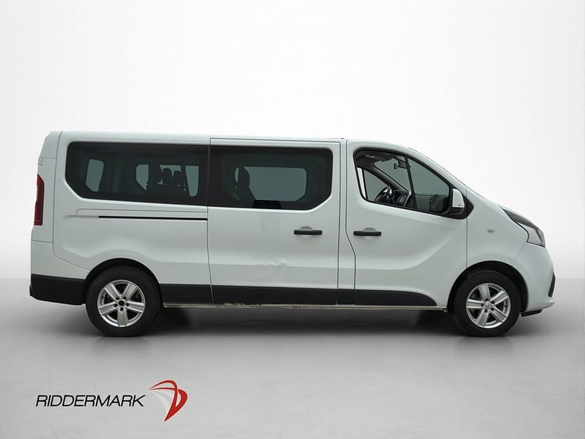 Bild 2 av Nissan NV300 Kombi Lång 1.6 Värmare Dragkrok B-Kamera 9-Sits